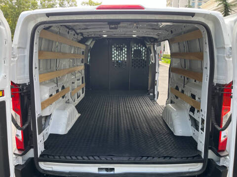2025 Ford Transit