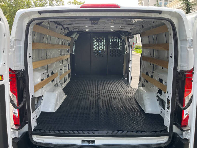 2025 Ford Transit