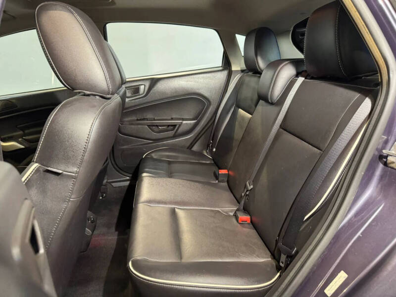 2012 Ford Fiesta SES