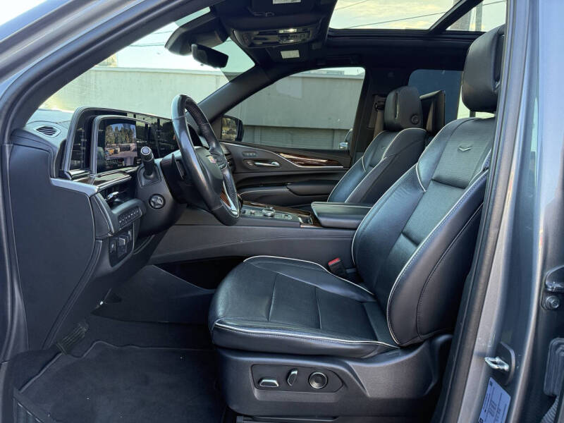 2021 Cadillac Escalade ESV Premium Luxury