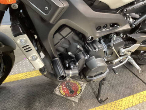 2016 Yamaha XSR900™