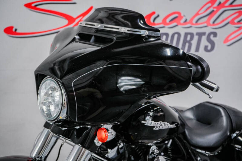 2014 Harley-Davidson Street Glide Special