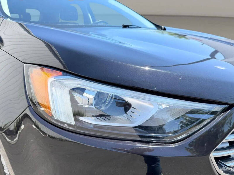 2020 Ford Edge