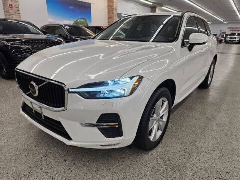 2022 Volvo XC60 B5 Momentum