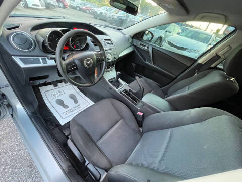 2011 Mazda MAZDA3 i Touring