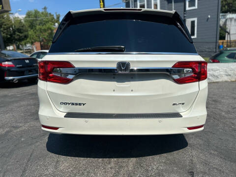2018 Honda Odyssey Elite