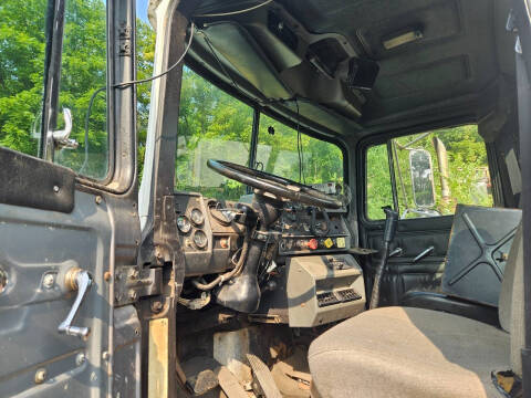 1994 Mack RD688S