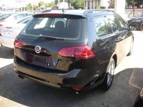 2016 Volkswagen Golf SportWagen