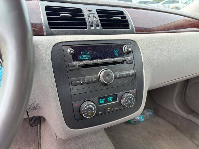 2011 Buick Lucerne CXL Premium
