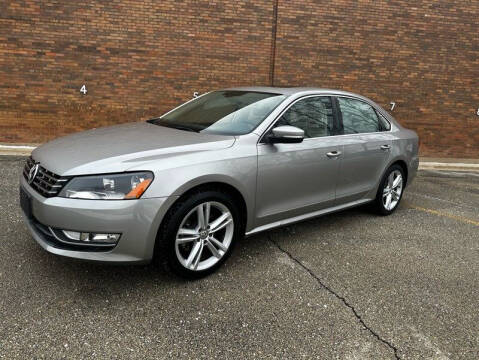 2013 Volkswagen Passat for sale at M & A Motors in Addison IL