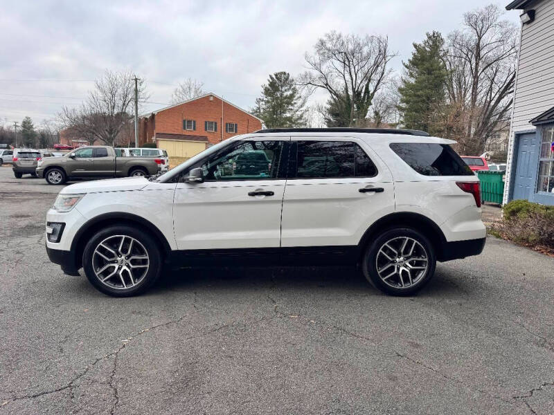 2017 Ford Explorer Sport