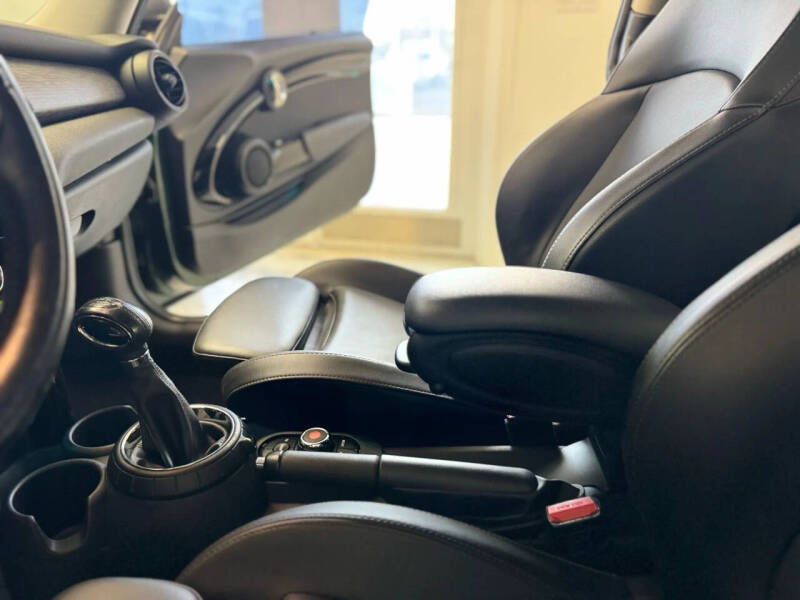 2016 MINI Hardtop 2 Door Cooper S