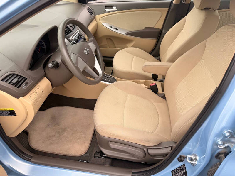 2014 Hyundai Accent GLS
