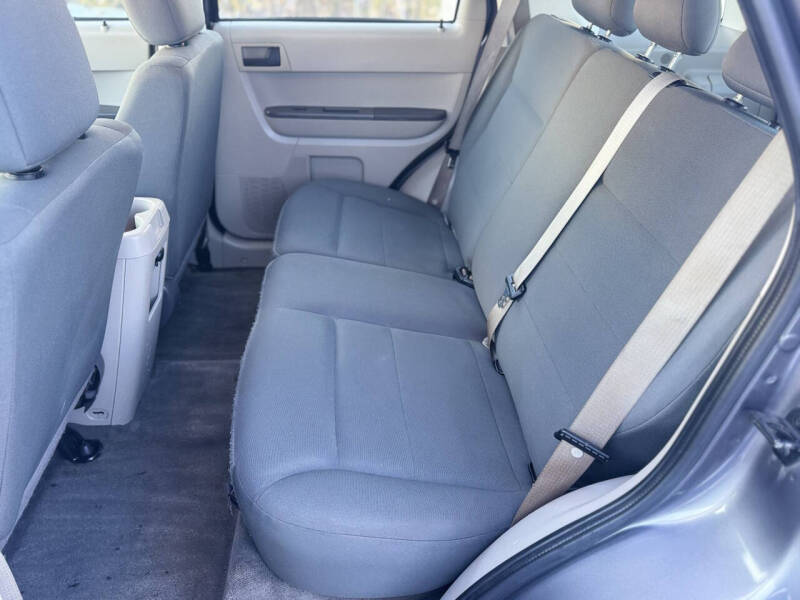 2009 Ford Escape XLS