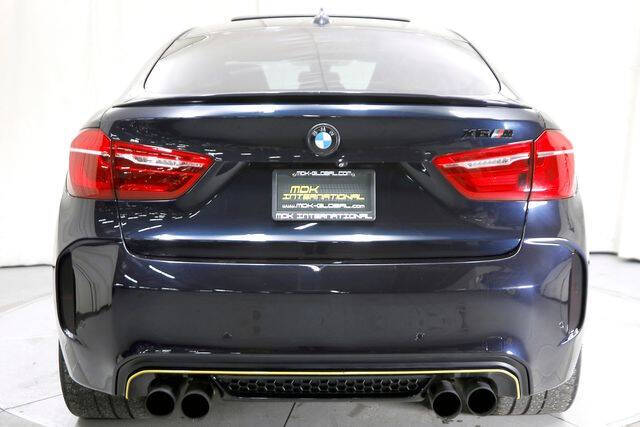 2015 BMW X6 M
