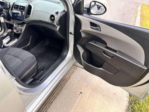 2013 Chevrolet Sonic LT Auto