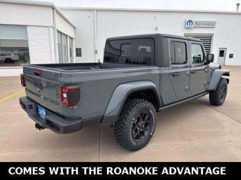 2025 Jeep Gladiator Willys