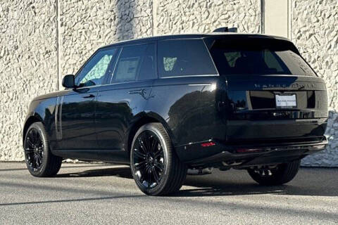 2025 Land Rover Range Rover P530 SE