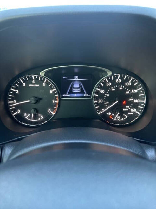 2020 Nissan Pathfinder S