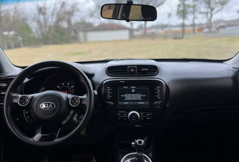 2019 Kia Soul +