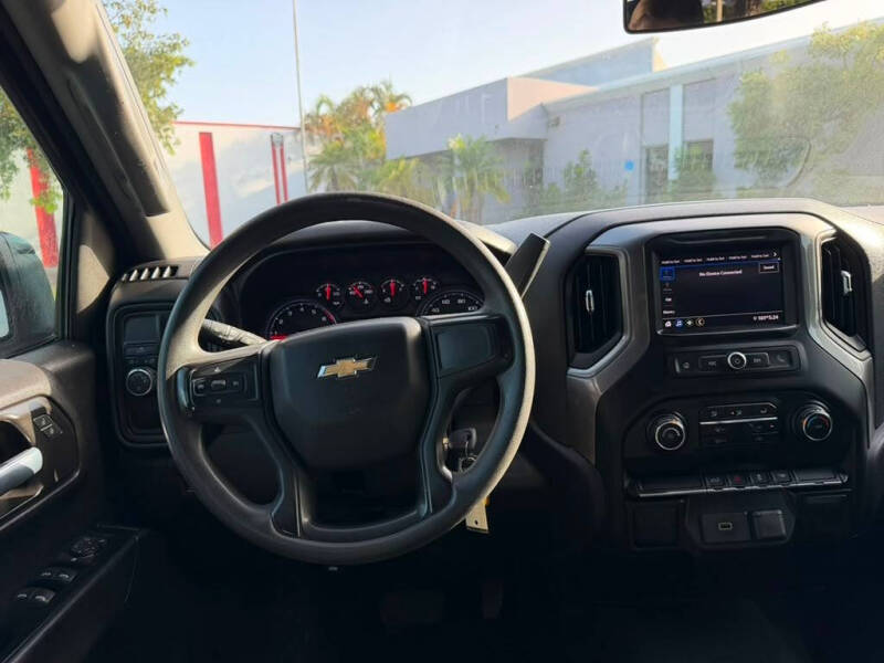 2020 Chevrolet Silverado 1500 Custom