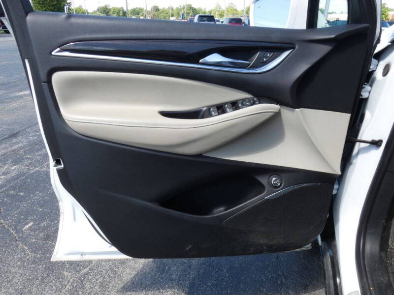 2019 Buick Enclave Essence
