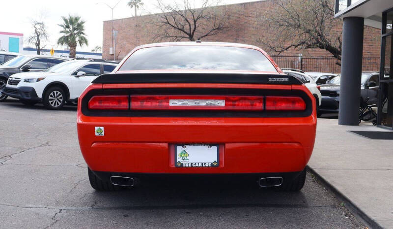 2008 Dodge Challenger SRT8