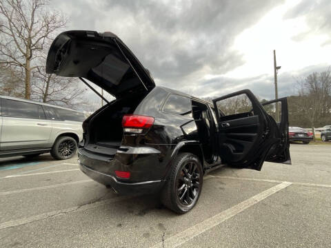 2018 Jeep Grand Cherokee Altitude