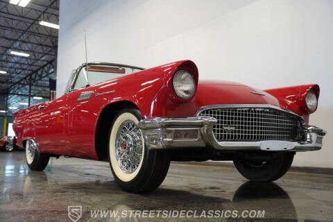 1957 Ford Thunderbird