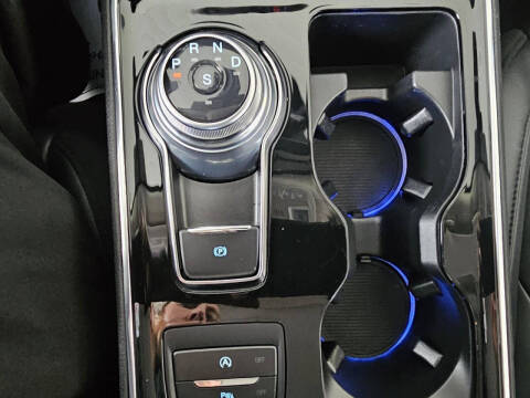 2020 Ford Edge Titanium