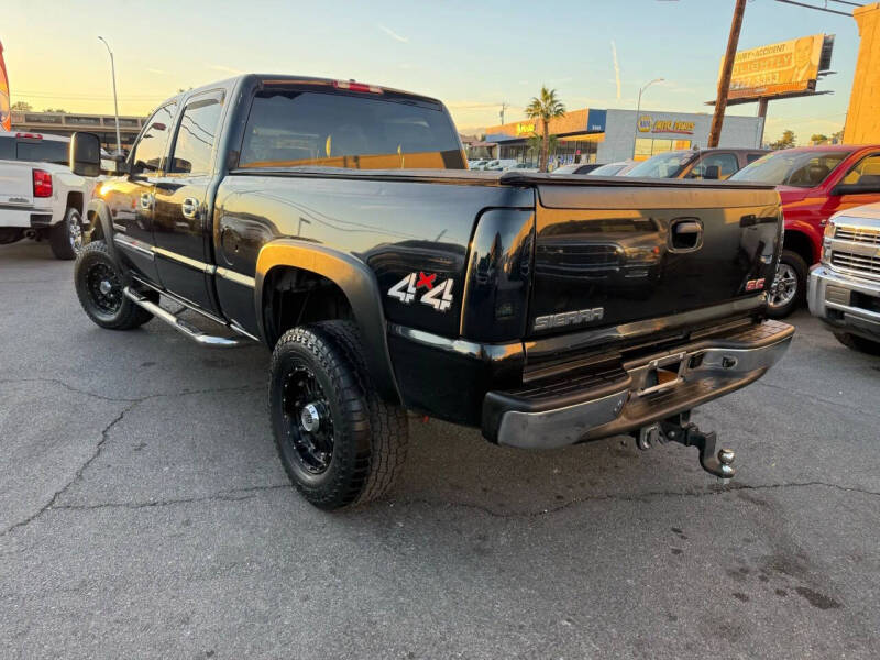 2006 GMC Sierra 2500HD