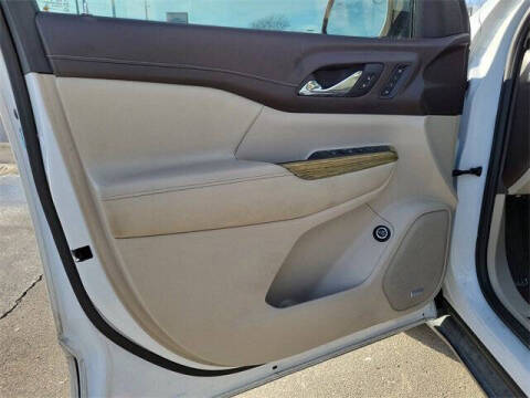 2019 GMC Acadia Denali