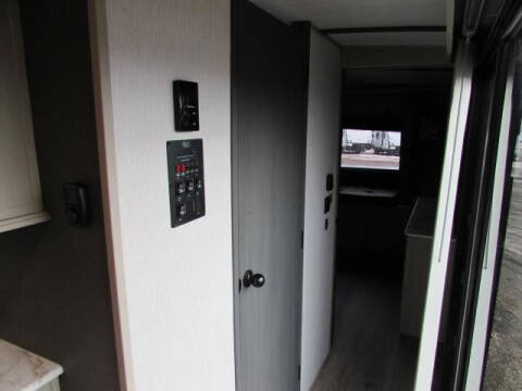 2024 Forest River T322 VIEW