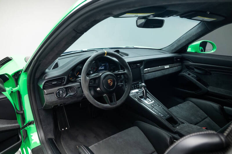 2018 Porsche 911 GT2 RS