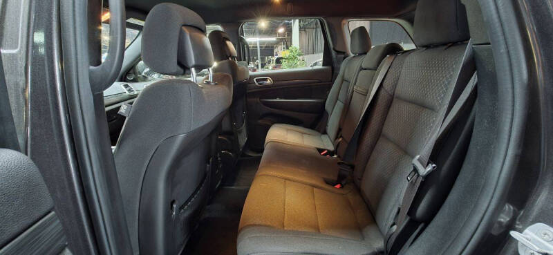2019 Jeep Grand Cherokee Laredo E