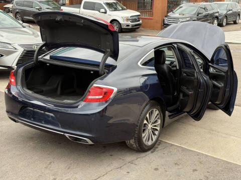 2017 Buick LaCrosse Essence