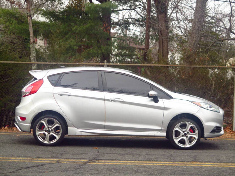 2012 Ford Fiesta SE
