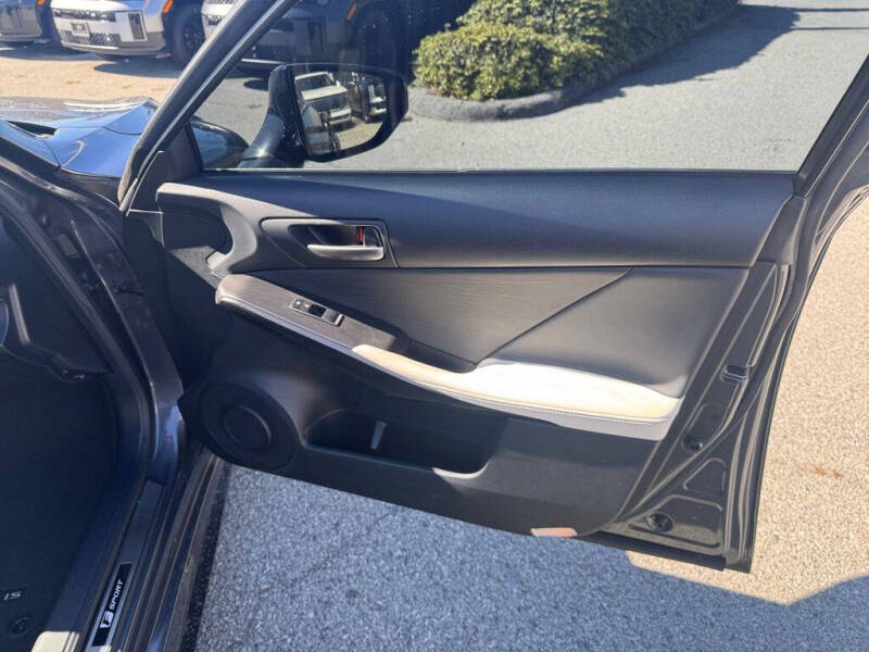 2023 Lexus IS 350 F SPORT