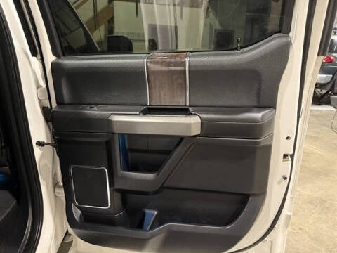 2017 Ford F-150 Platinum