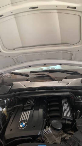 2011 BMW 3 Series