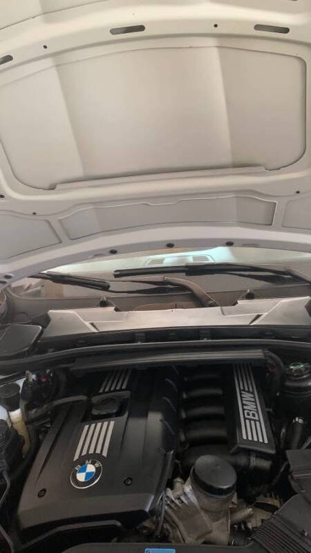 2011 BMW 3 Series