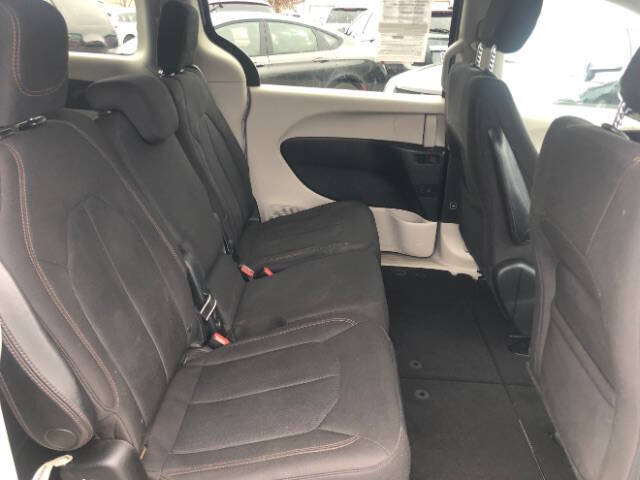 2017 Chrysler Pacifica Touring