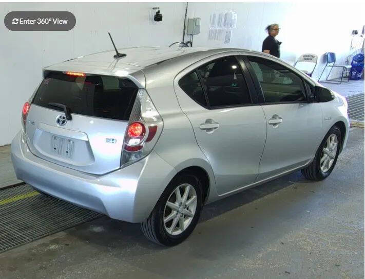 2012 Toyota Prius c