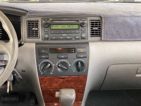 2005 Toyota Corolla CE