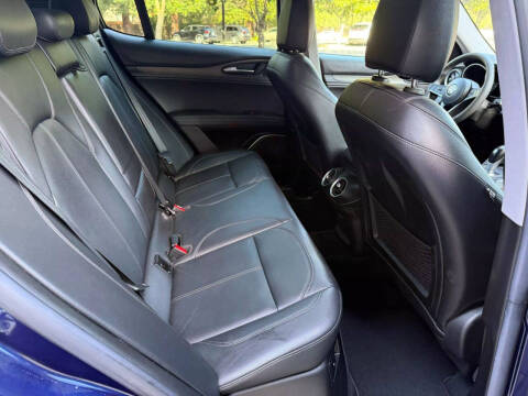 2018 Alfa Romeo Stelvio Ti