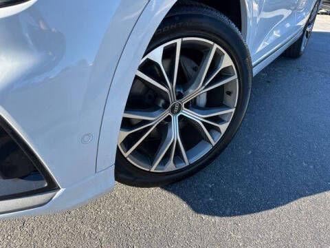 2021 Audi Q8 quattro Premium Plus 55 TFSI