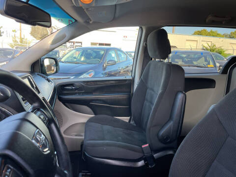 2018 Dodge Grand Caravan SE