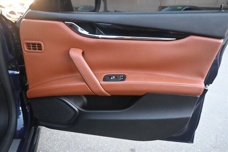 2015 Maserati Quattroporte S Q4