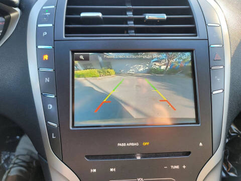 2015 Lincoln MKZ Hybrid