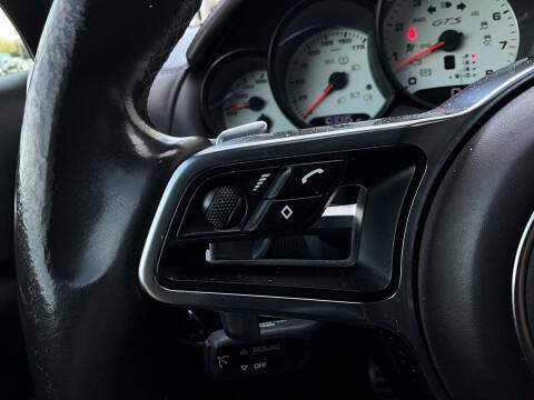 2016 Porsche Cayenne GTS